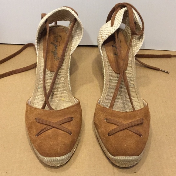 Free People Wedge - Picture 2 of 7